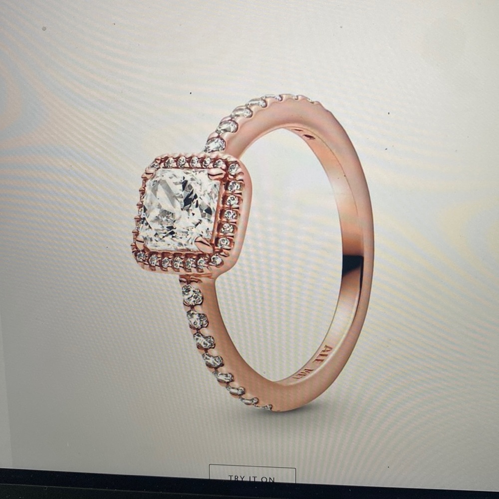 Pandora Sparkle Halo Ring Rose Gold